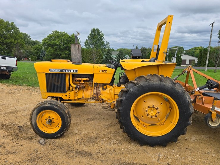 #2039-•-john-deere-tractor-image-2