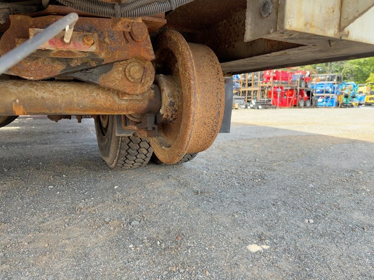 2002-caterpillar-3126-image-10