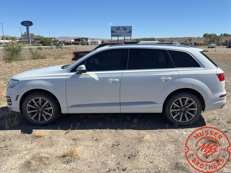 2017-audi-q7-image-2