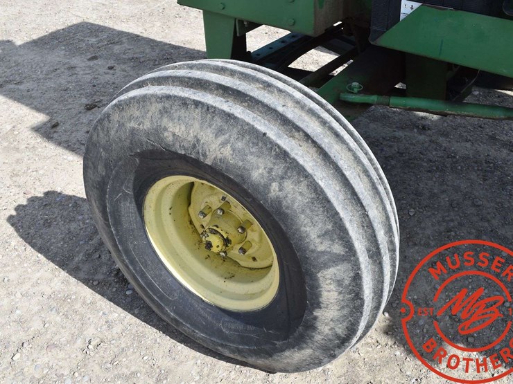 john-deere-5400-image-18