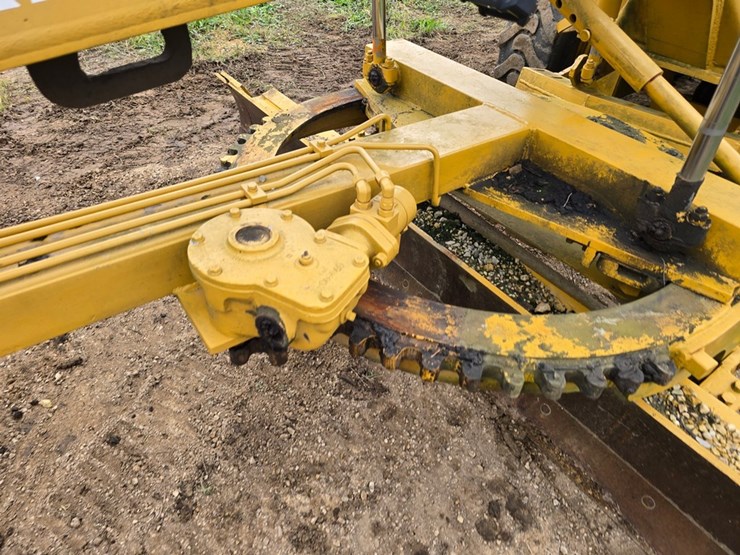 #2053-•-fiat-65-b-motor-grader-image-50