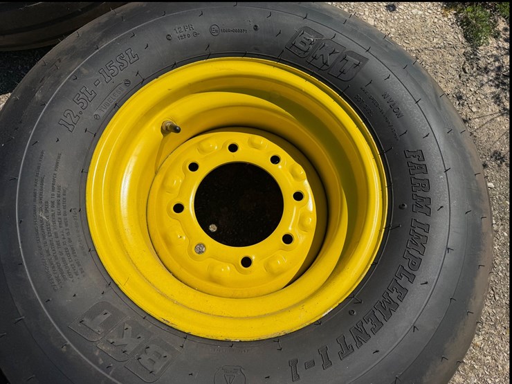 #2536-•-farm-implement-tires-image-2