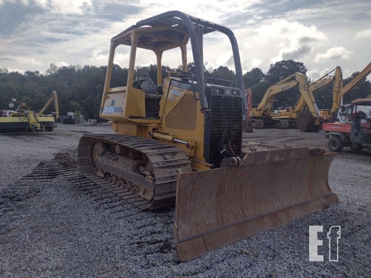 2001-deere-650h-image-35