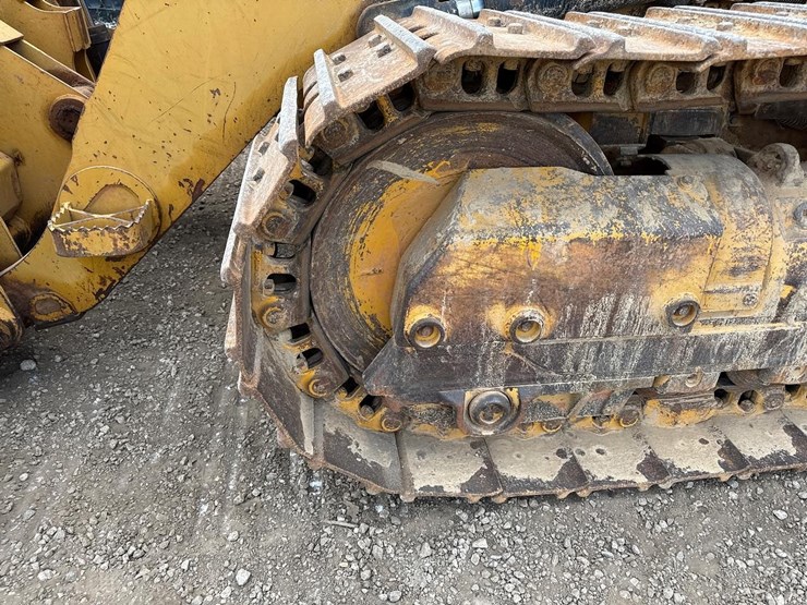 2006-caterpillar-963d-image-13