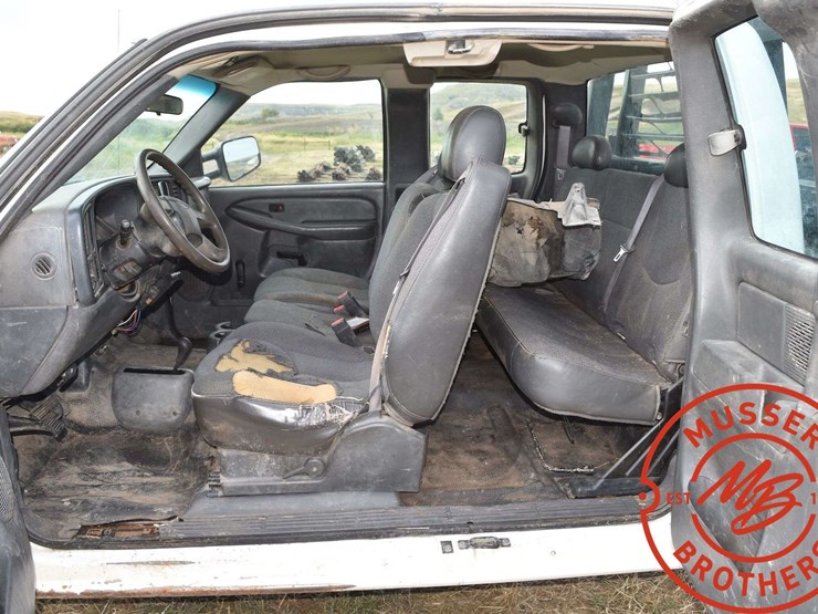 2007-chevrolet-2500-image-31
