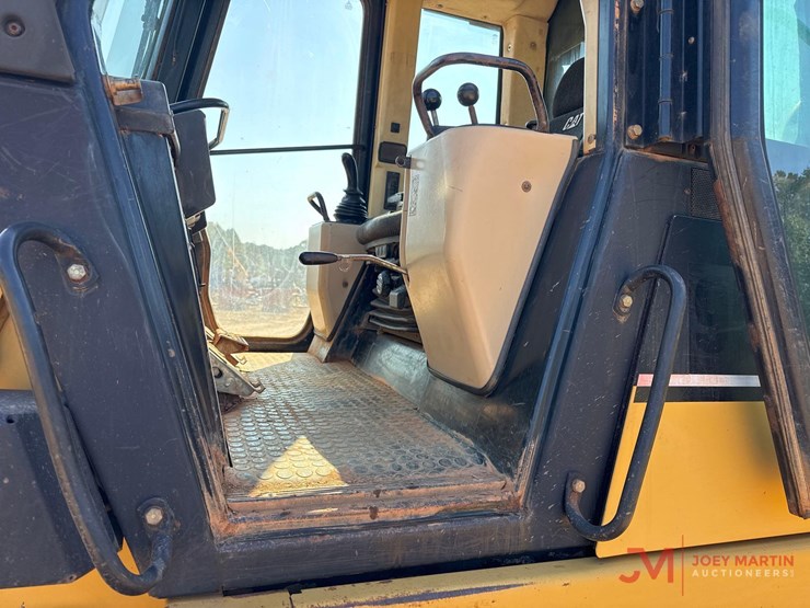 2003-caterpillar-953c-image-18