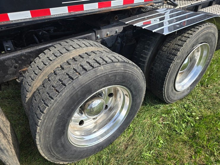 1996-kenworth-t800b-image-9