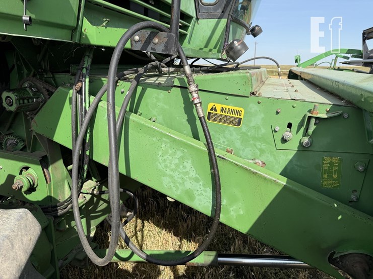 1983-john-deere-8820-image-22