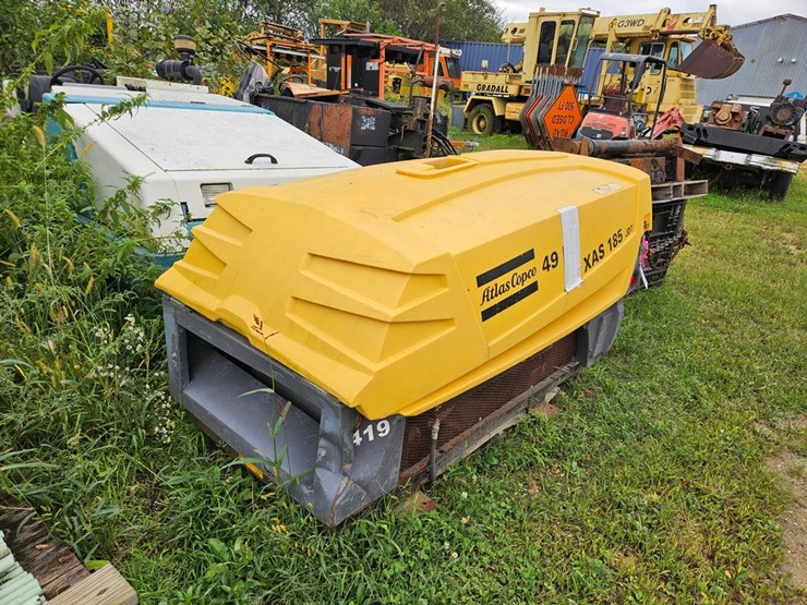 #2074-•-atlas-copco-dias-185-air-compressor-image-9