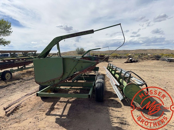john-deere-224-image-6
