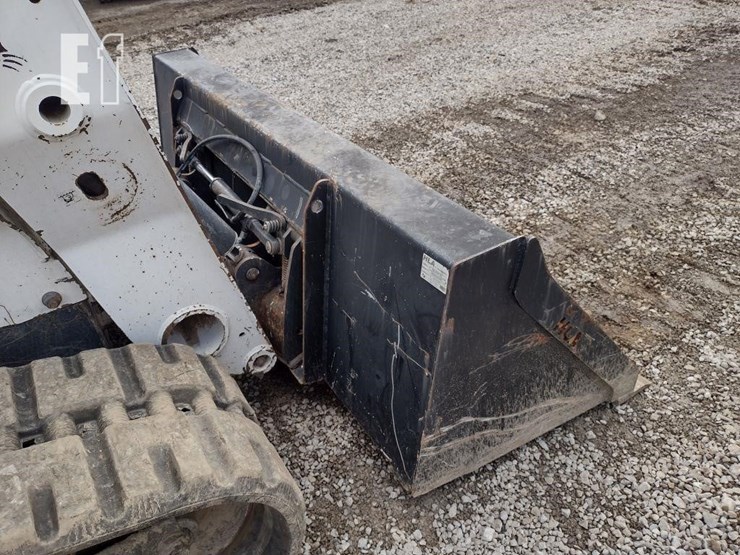bobcat-t870-image-23