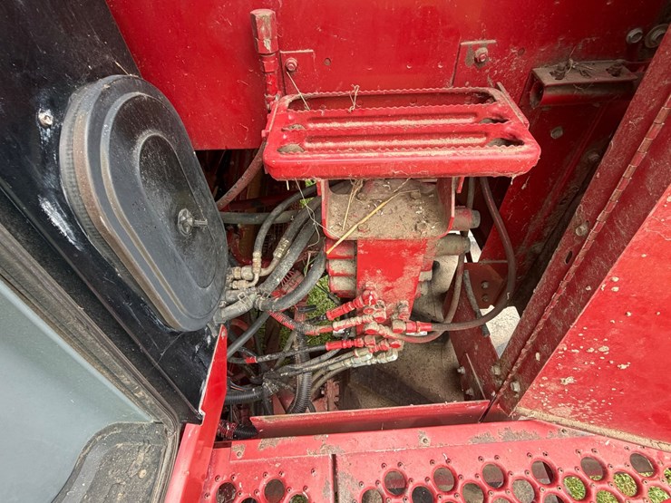 1994-case-ih-2144-image-14