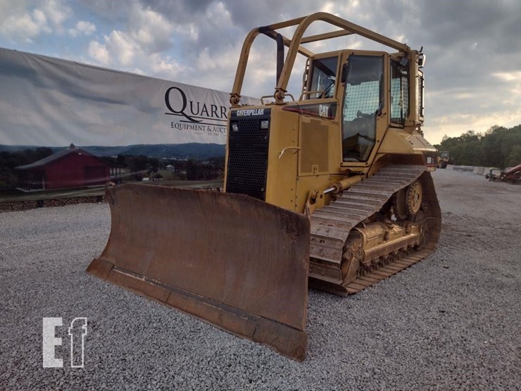 2006-caterpillar-d5n-xl-image-39