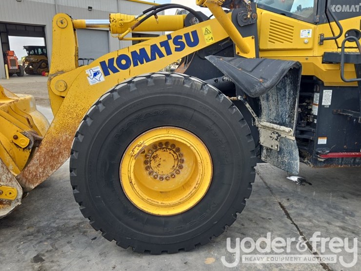 2019-komatsu-wa380-8-image-9