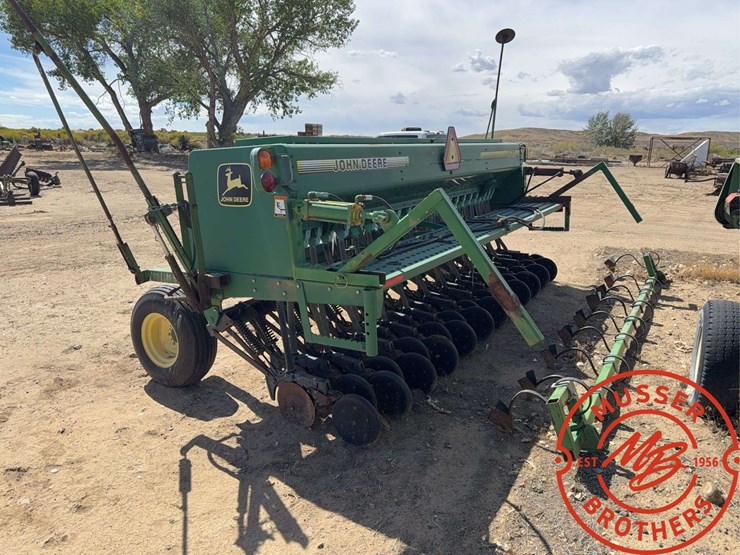 john-deere-1520-image-5