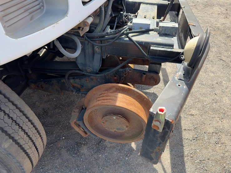 2002-caterpillar-3126-image-8