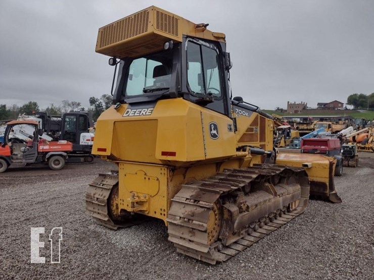 2015-deere-700k-xlt-image-37