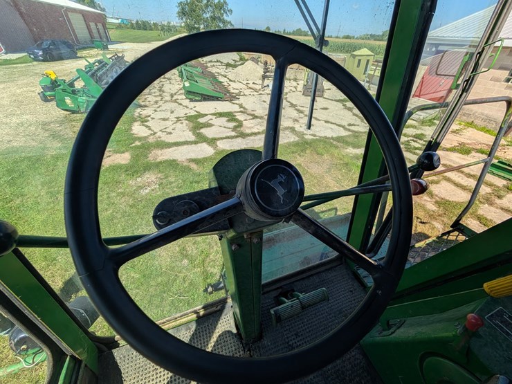 1978-john-deere-7700-image-46