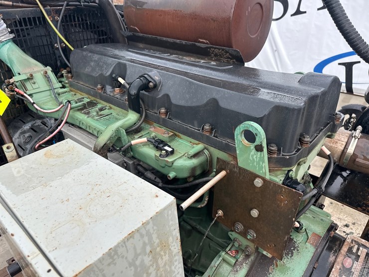 #5620-•-volvo-penta-twin-disc-pto-generator-image-13