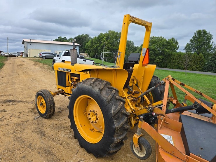 #2039-•-john-deere-tractor-image-3