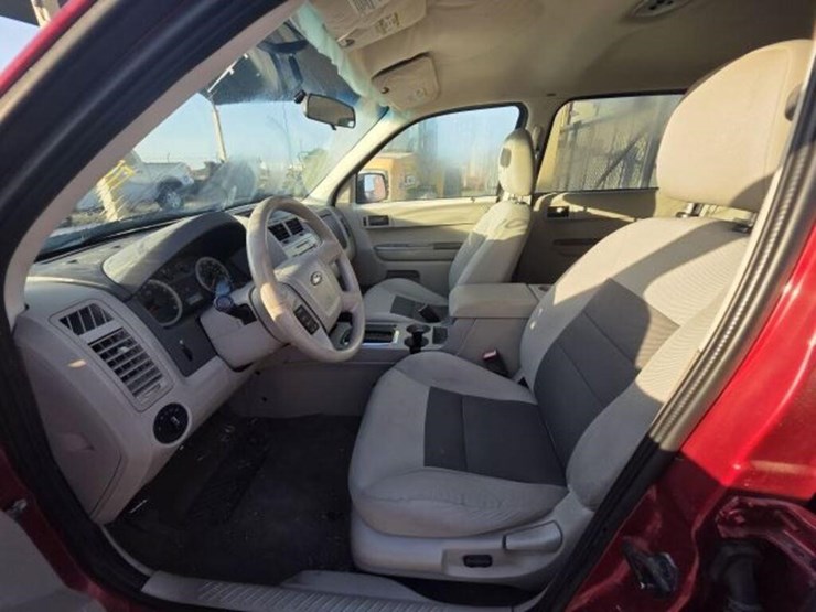 2008-ford-escape-image-5