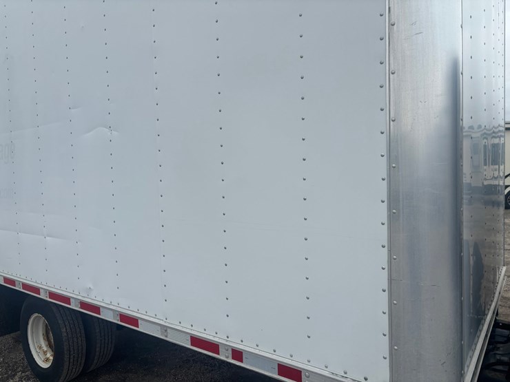 #2330-•-2008-gmc-16'-box-truck-image-61
