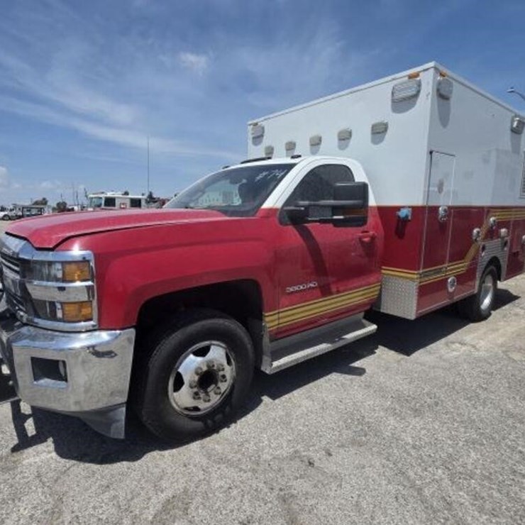 2015 CHEVROLET SILVERADO 1GB3CZCG6FF627751