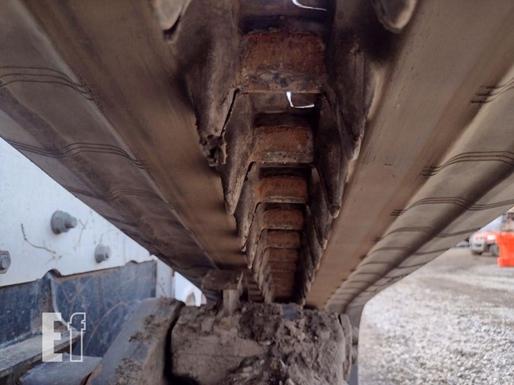 bobcat-t870-image-29