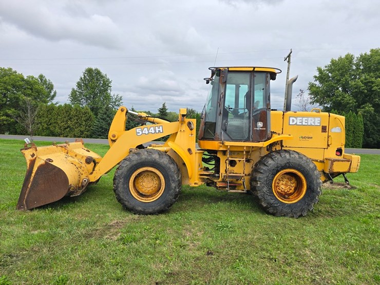 deere-544h-image-2