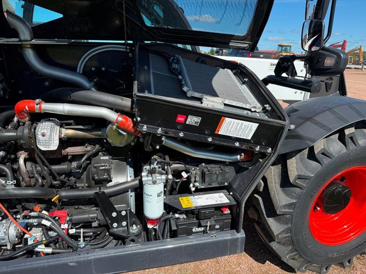 2021-bobcat-tl619-image-33