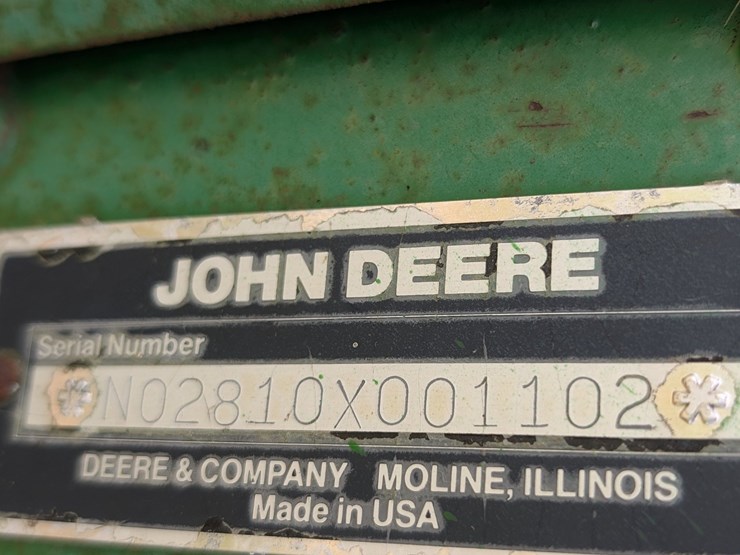 john-deere-2810-image-6