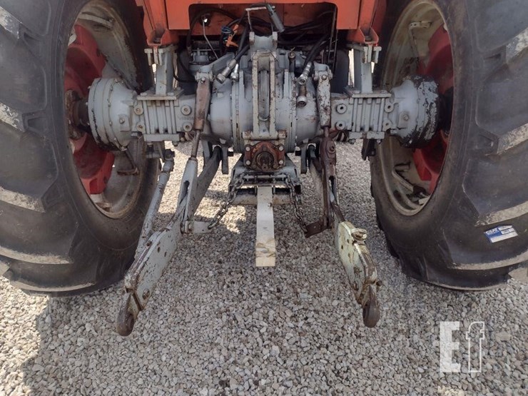 massey-ferguson-1085-image-29