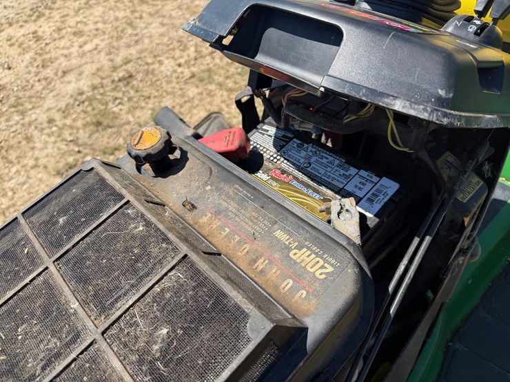 john-deere-345-image-17