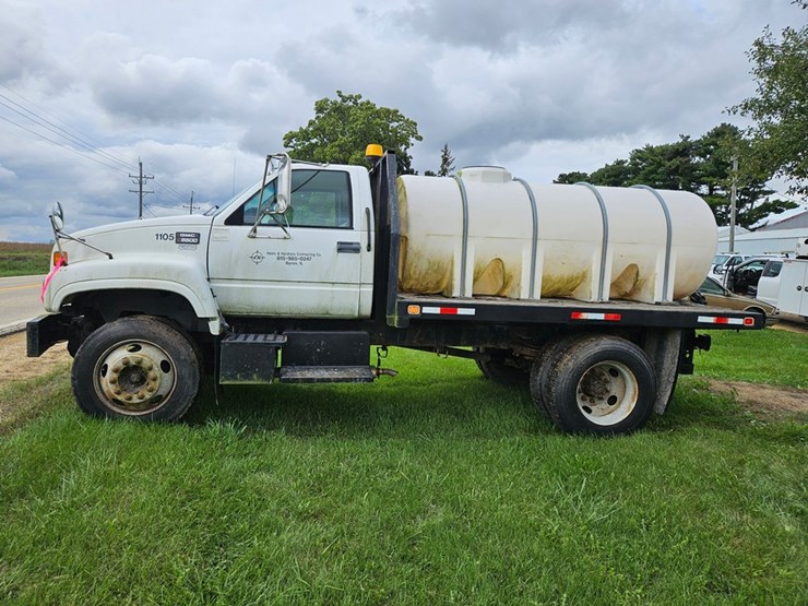 #2087-•-1998-gmc-c5500-water-truck-image-2