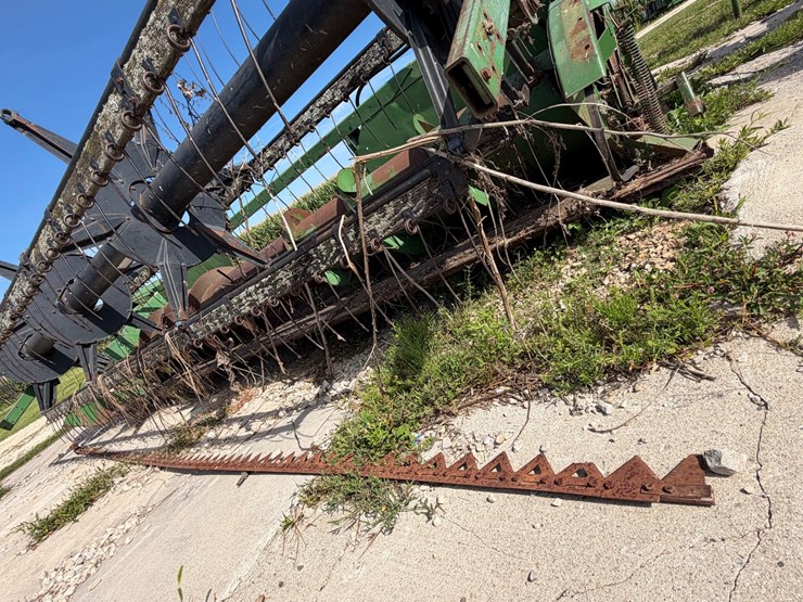 #2468-•-john-deere-grain-head-image-6