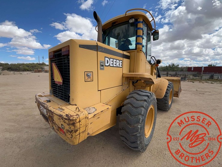 deere-tc44h-image-5
