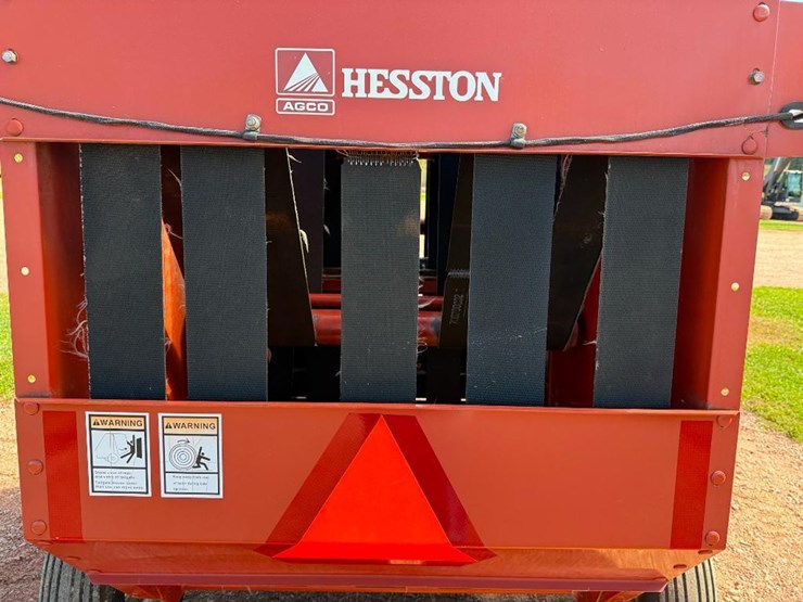 hesston-730-image-16