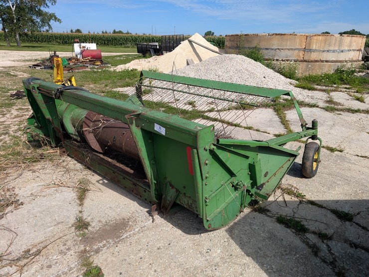john-deere-8-image-5