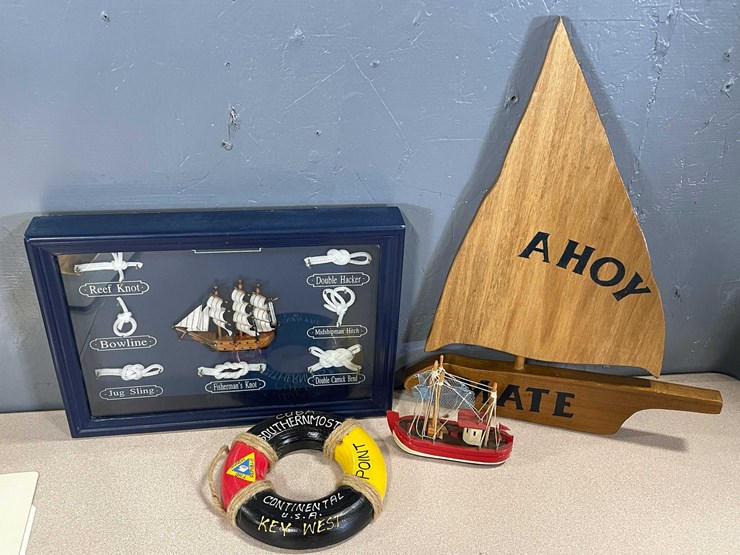 #1005-•-vintage-ship-collectors-lot-(t4)-image-2