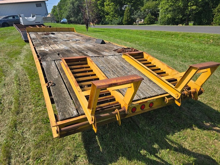 #2030-•-1990-redi-haul-equipment-trailer-image-4