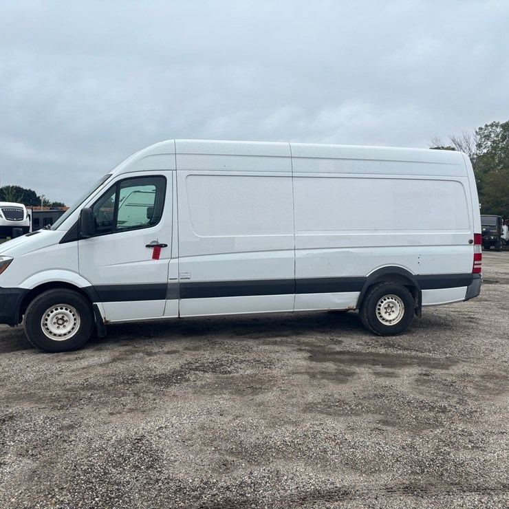 #2333 • 2014 Mercedes Sprinter Van