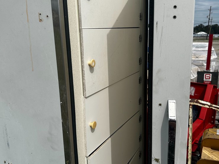 #87134-•-so-low-ultra-low-industrial-freezer-image-6