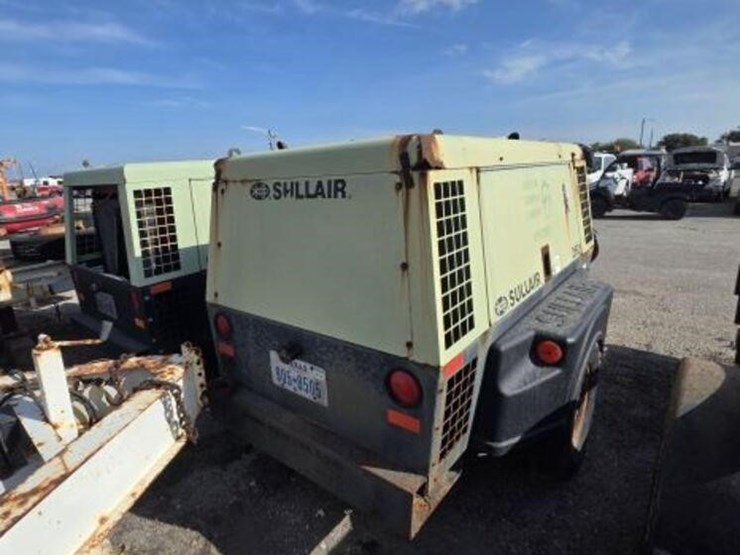 2014-sullair-260-image-3