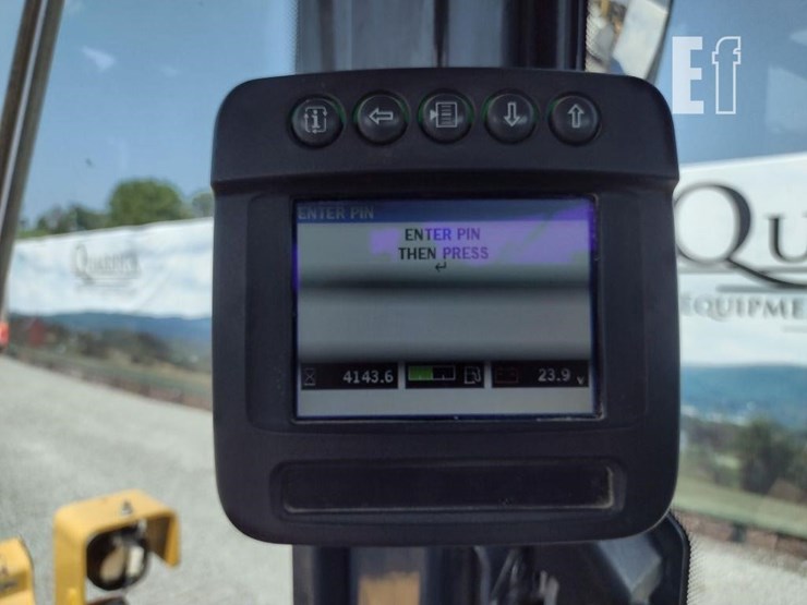 2017-deere-524kii-image-7