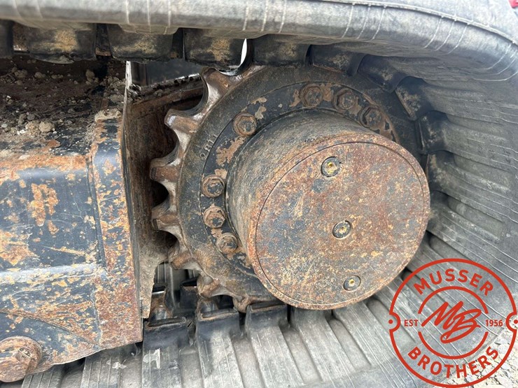 2013-hitachi-zaxis-60-usb-mini-excavator-image-16
