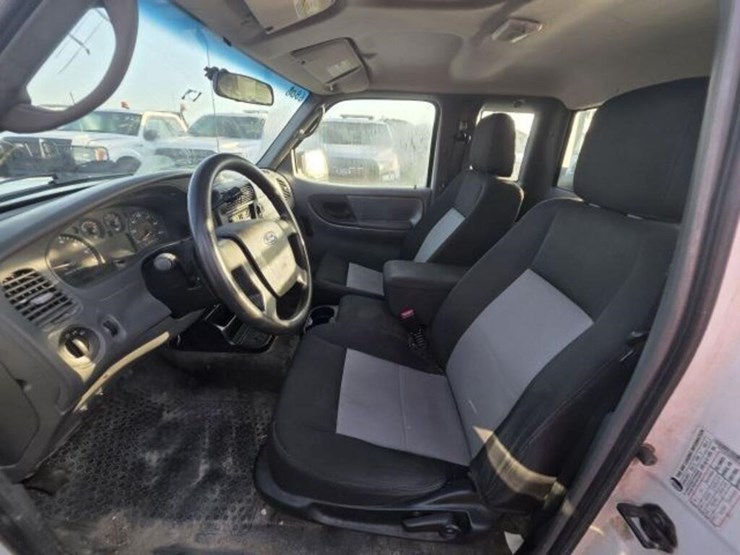 2010-ford-ranger-image-6