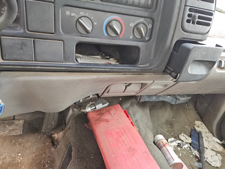 chevrolet-3500-image-31