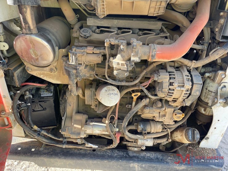 2023-bobcat-t450-mtl-image-14