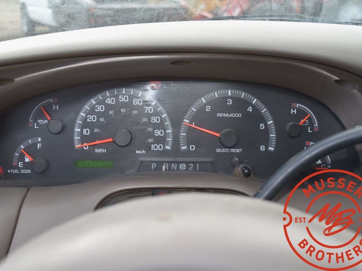 2001-ford-f150-image-25