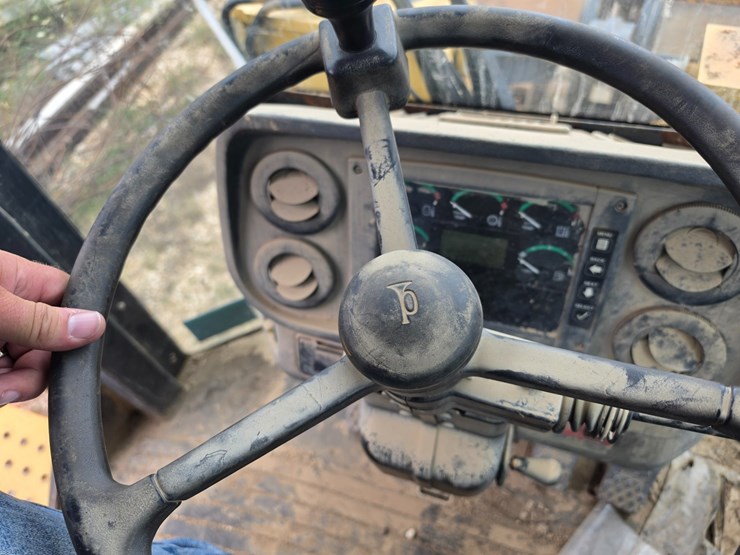 deere-544j-image-32